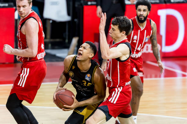 以及伊斯科 以及伊斯科