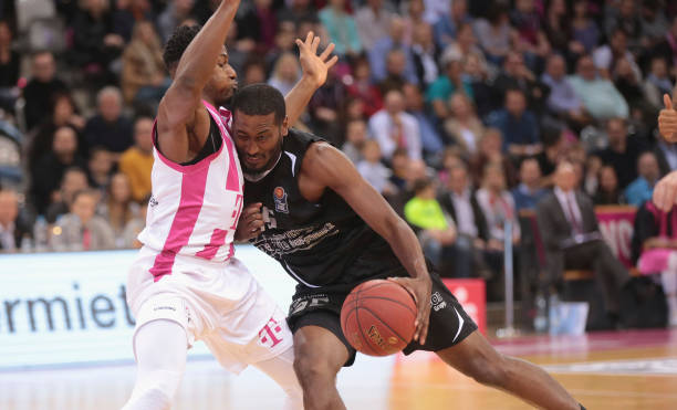 星在赛季中 星在赛季中